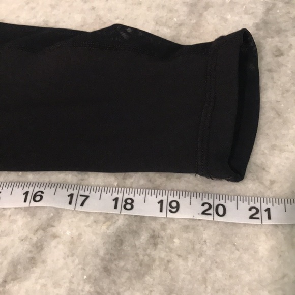 Vimmia Bumble Panel Crop Leggings Womens Size XS Black White Made in USA Yoga - Picture 11 of 12